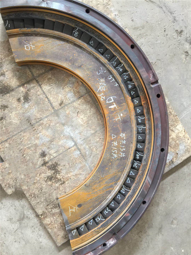 隔板損傷狀態(tài)